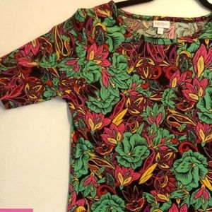 LuLaRoe Gigi Top